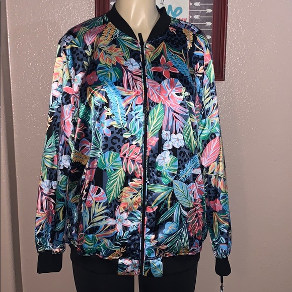 Calvin Klein Jackets & Blazers - NWT Calvin Klein Performance Jacket